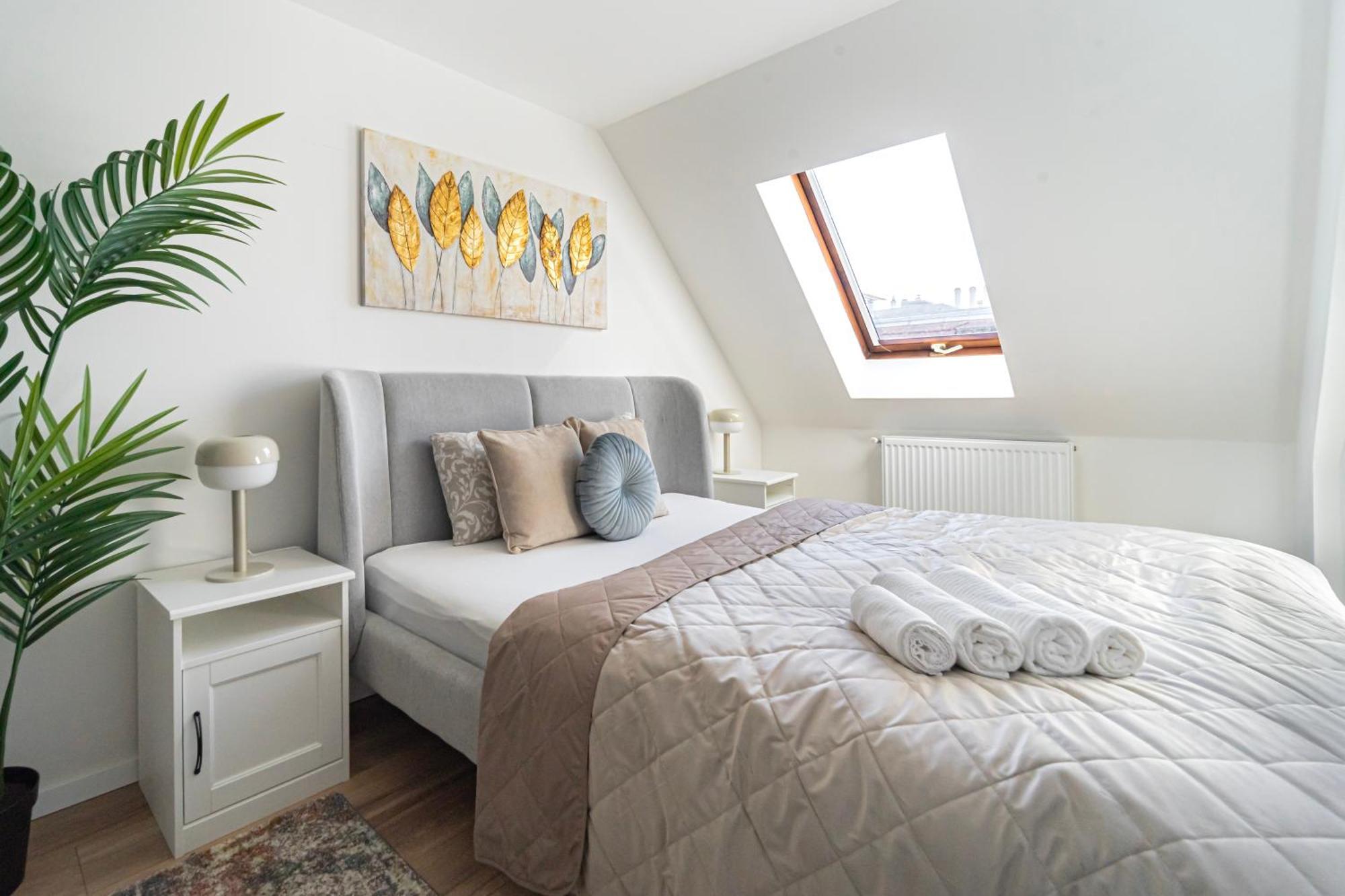 Exclusive & Central Duplex Residence By Prestige Homes Budapest Bagian luar foto