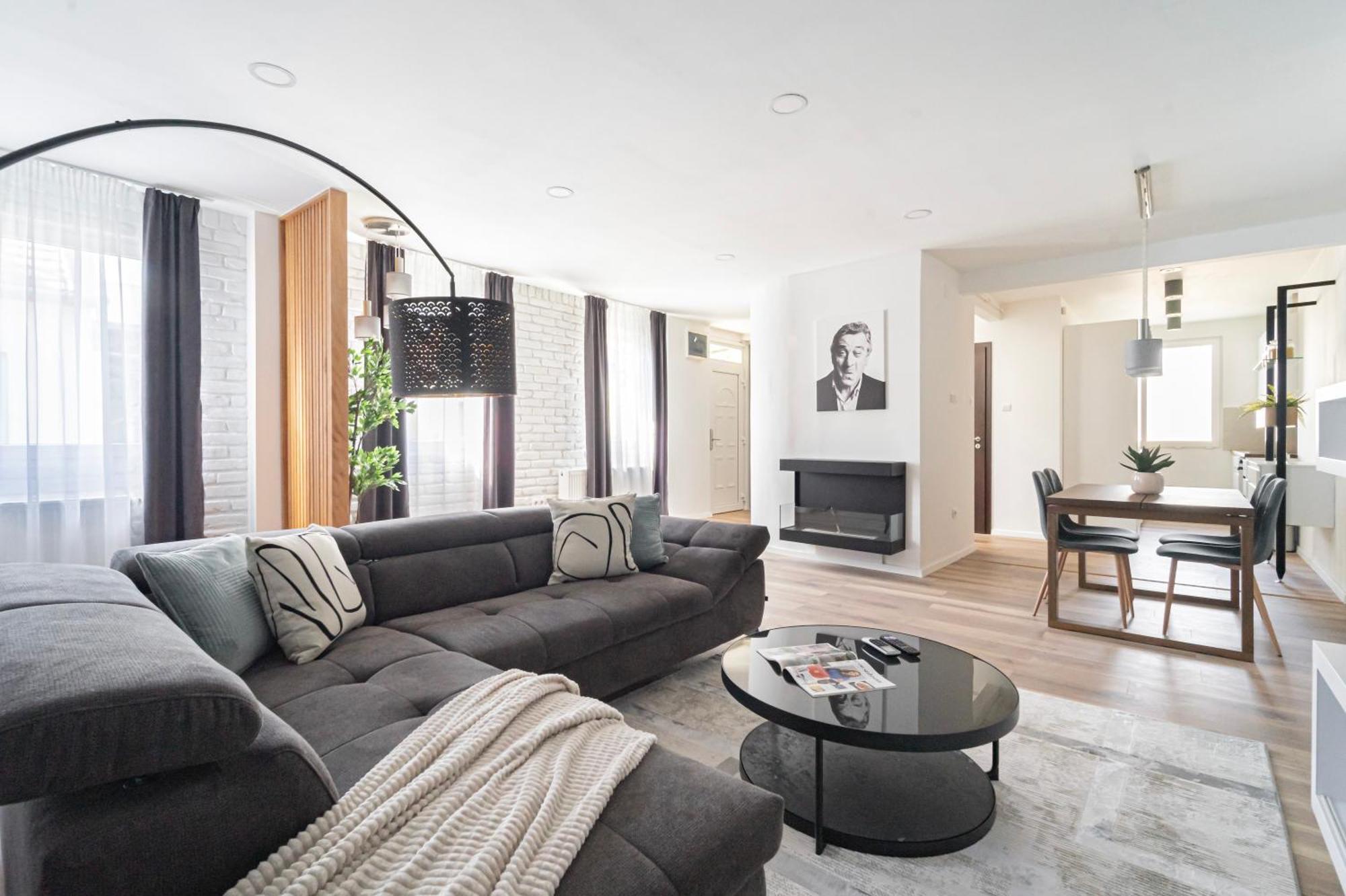 Exclusive & Central Duplex Residence By Prestige Homes Budapest Bagian luar foto