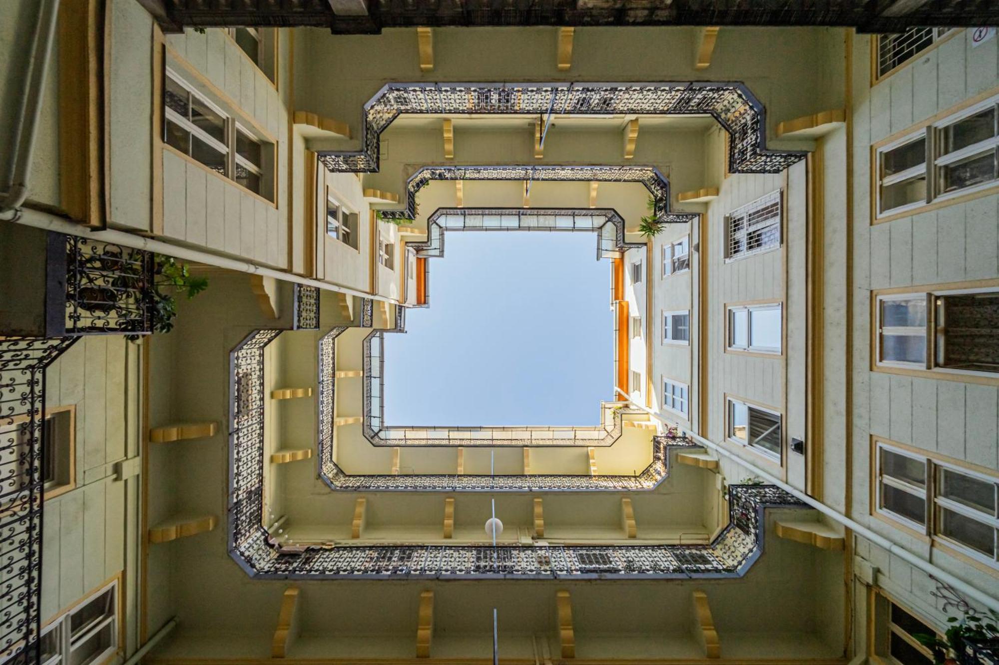 Exclusive & Central Duplex Residence By Prestige Homes Budapest Bagian luar foto